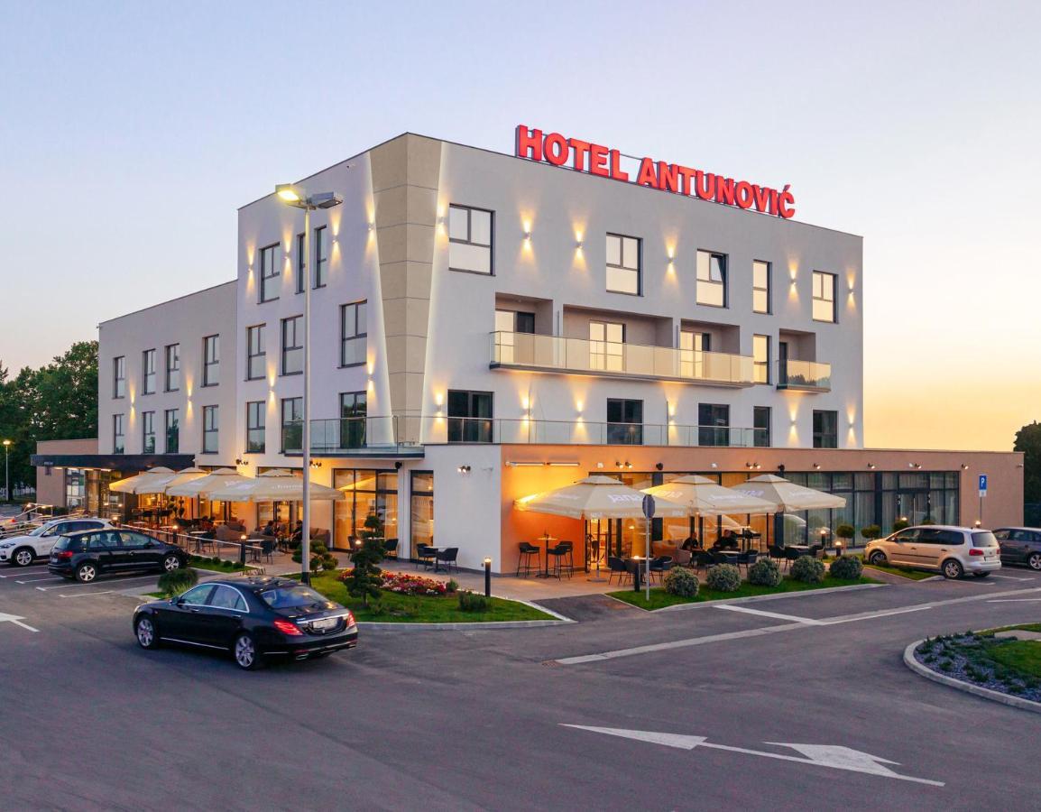 Antunovic Hotel East 赛斯韦泰 外观 照片