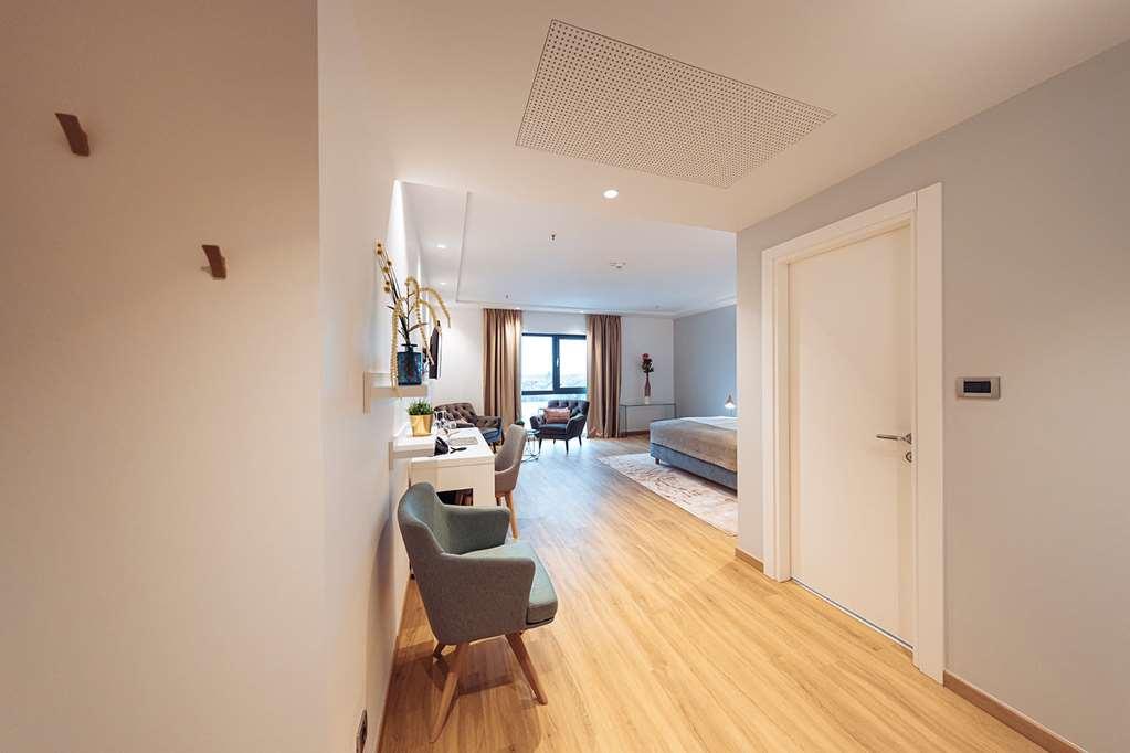 Antunovic Hotel East 赛斯韦泰 便利设施 照片
